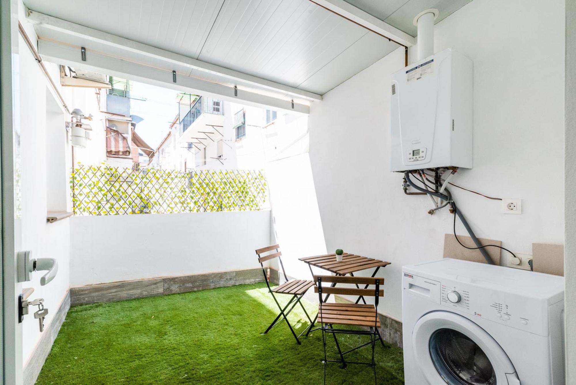 Pajaritos Suites Junto A Centro, Estacion De Tren Y Plaza De Toros Granada Ngoại thất bức ảnh