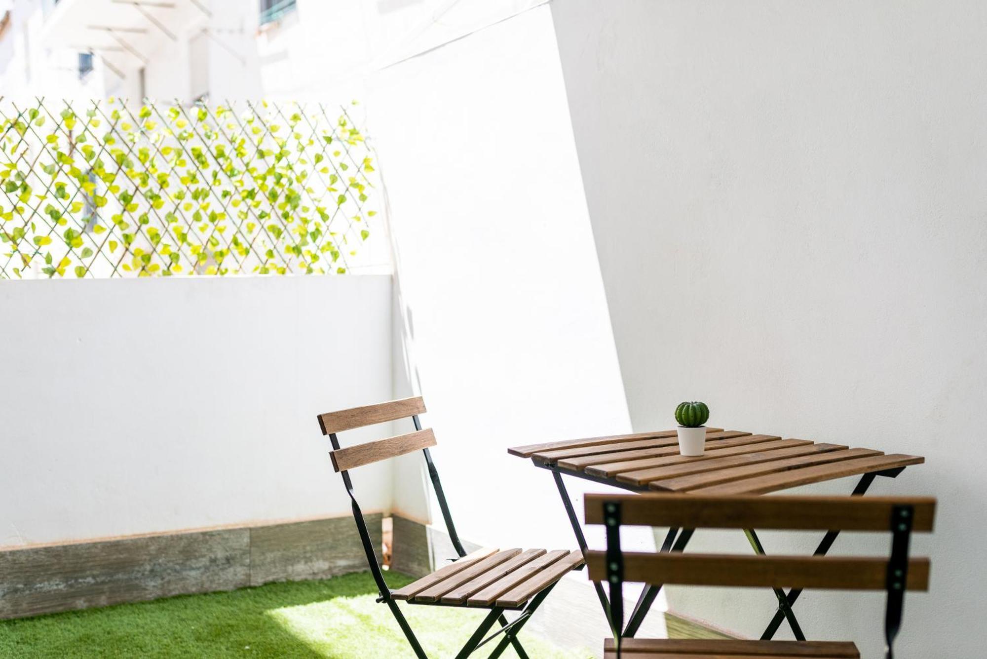 Pajaritos Suites Junto A Centro, Estacion De Tren Y Plaza De Toros Granada Ngoại thất bức ảnh