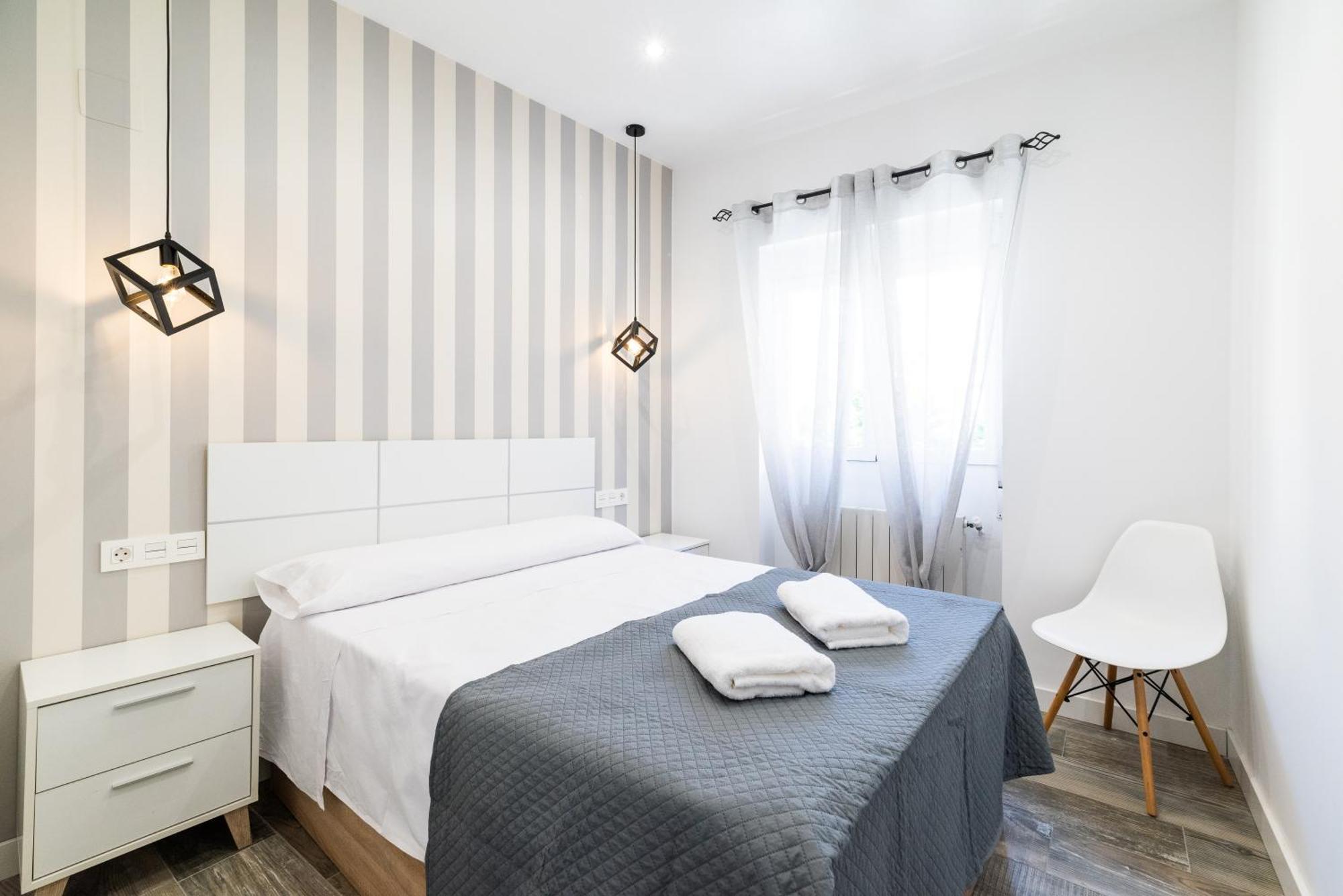 Pajaritos Suites Junto A Centro, Estacion De Tren Y Plaza De Toros Granada Ngoại thất bức ảnh