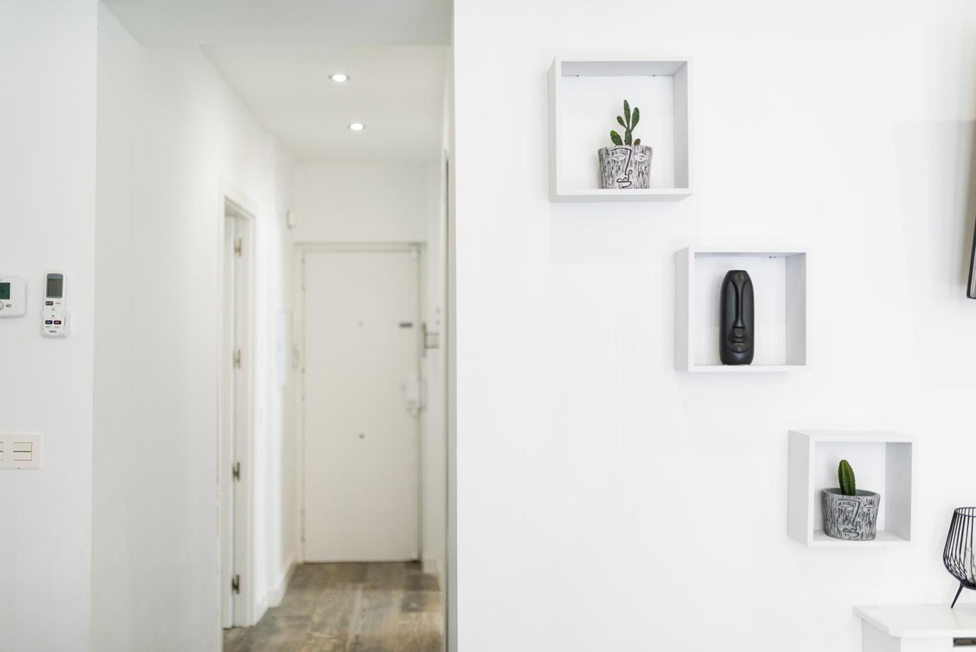 Pajaritos Suites Junto A Centro, Estacion De Tren Y Plaza De Toros Granada Ngoại thất bức ảnh